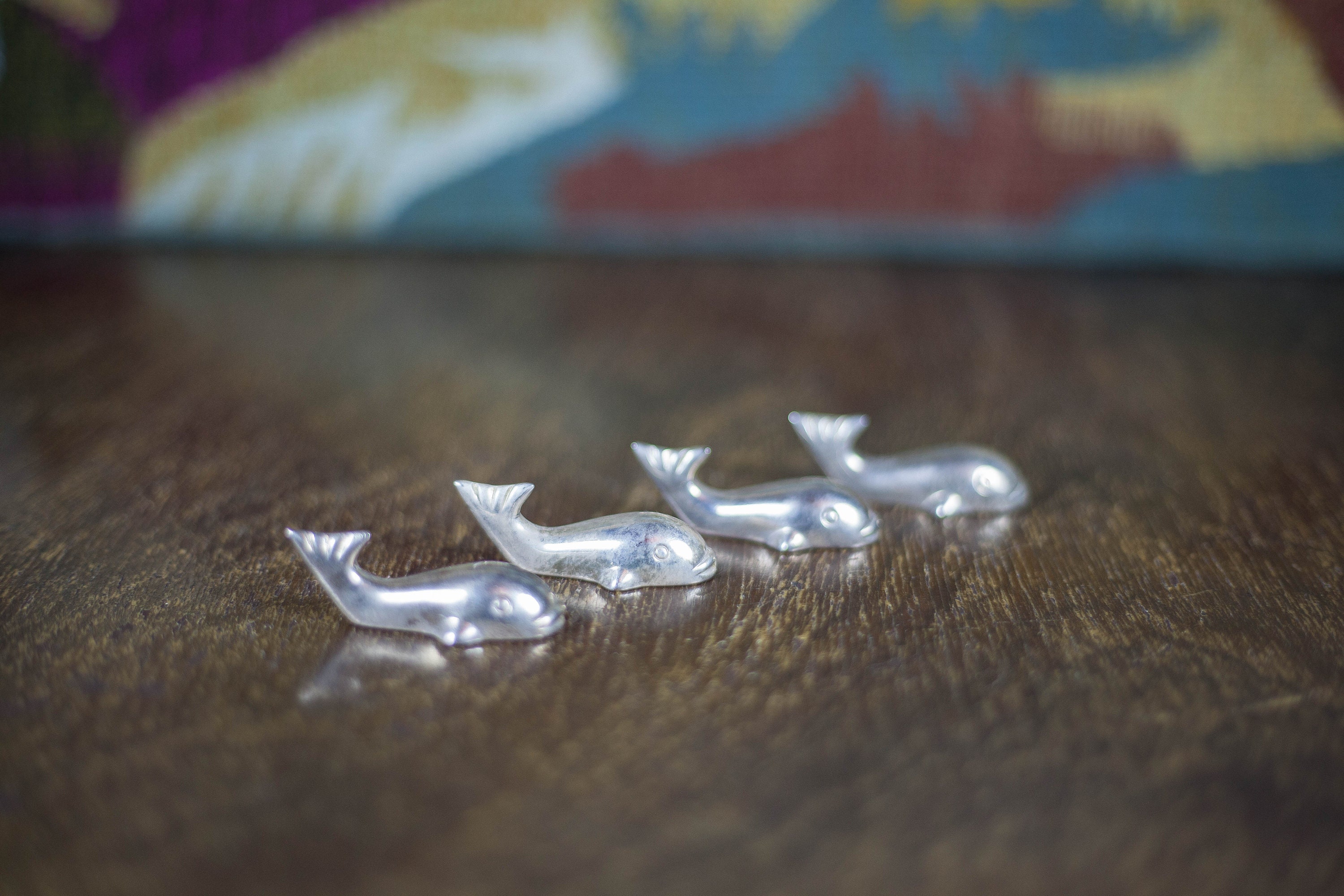 Knife holder X 4 vintage, whale cutlery holder, knife holder, knife rest, zoomorphic, chrome metal, tableware
