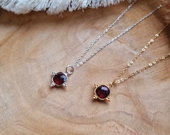 Garnet necklace - pendant faceted - silver and gold plated / square