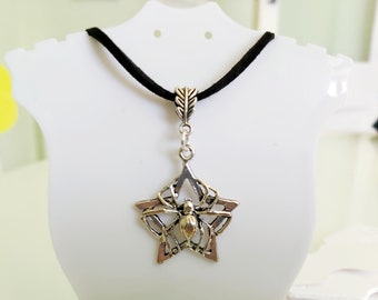 Silver Tone Spider Star Necklace - Gothic Halloween Pendant