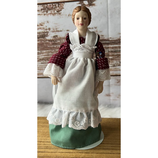 Vintage 1987 AVON American Times Collection "Early American Porcelain Doll