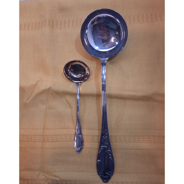 Monte Mario Buccellati  Silverplate Flatware Italy Lg and Sml Ladle