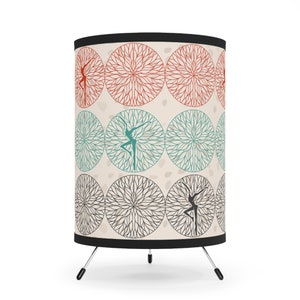 Mandala Dancer - Tripod Lamp