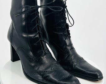 Vintage Ann Taylor Made in Italy Wing Tip Leather High Heel Lace Up Ankle Boots