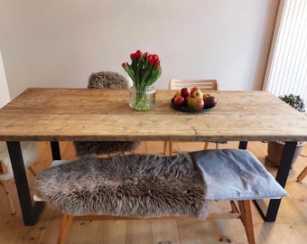 in 2.80m Länge**Altholz-Esstisch, Bohlen-Tisch, Upcycling-Tisch, hand-made, handgefertigt, recycelt