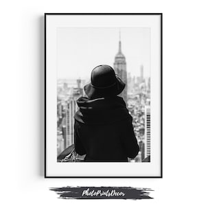 NYC Skyline Photo Print: Elegant Empire State Building View