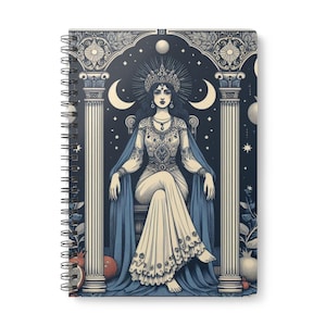 Cuaderno de tapa blanda Wirobound, A5 - Planificador diario celestial con cartas del Tarot de la Suma Sacerdotisa, regalo para la diosa lunar mística, celestial