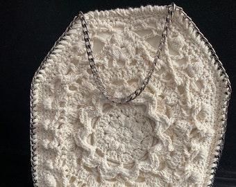 The Stella Bag Crochet Pattern - Based on the Fallabella Mini Tote by Stella McCartney