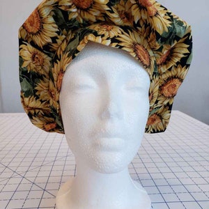 Handmade Scrub cap, medical surgical scrub hat, surgery caps, Bouffant-Style, fun prints