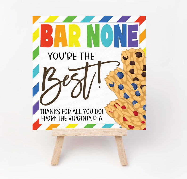 K&ouml;nnte beinhalten: Eine bunte Karte mit dem Text "BAR NONE YOU'RE THE BEST!" und einer Grafik von M&uuml;sliriegeln. Die Karte enth&auml;lt auch den Text "THANKS FOR ALL YOU DO! FROM: THE VIRGINIA PTA".