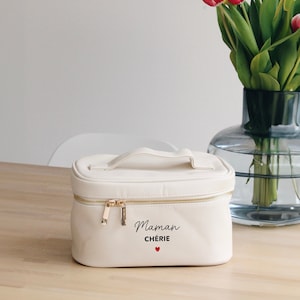 Trousse de toilette personnalisée avec un prénom, vanity case, trousse à maquillage, cadeau de fête des mères