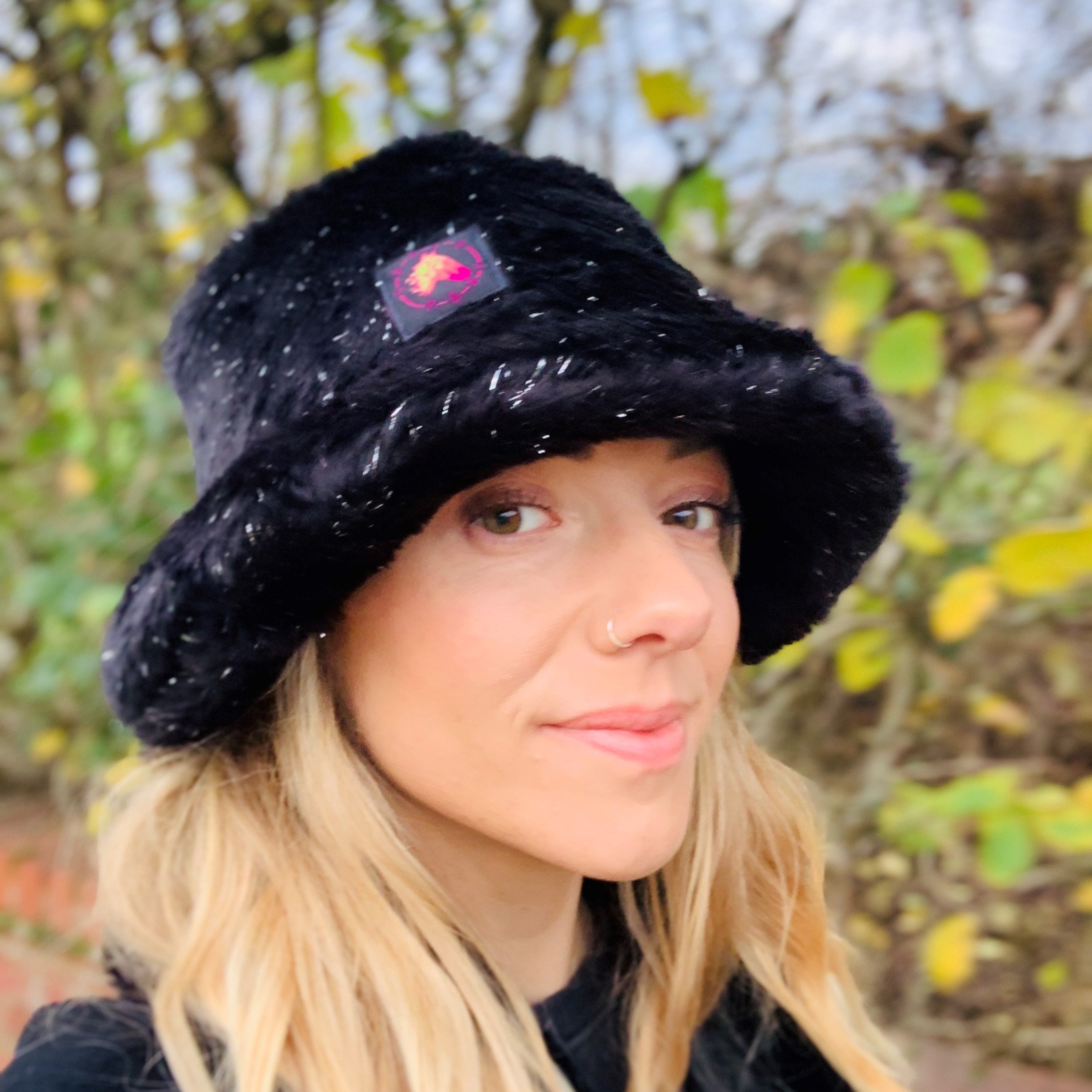 VTG Handmade Black Felt Fur Aileen\'s Atlanta Bucket Hat Gold Tone Accents Lush Fleece Stomp Bucket Hat – Turtle Fur® main image 3