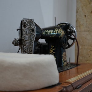 Tunisian Chechia in White Wool, Handmade Chechia, handmade chachia, Muslim hat, 100% wool Chechia, Tunisian Chechia image 4