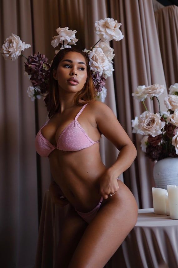 Pink Glitter Triangle Bikini Top Removable Padding String Bikini High-Quality Swimwear Women's Popular Swim Tops