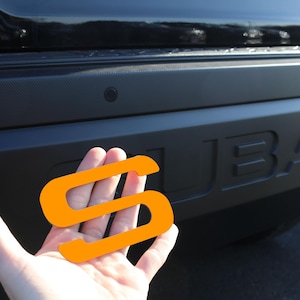 Inserções de letras de plástico ABS de 1/16" de espessura para para-choque traseiro compatíveis com Subaru Crosstrek Wilderness 2024-2025 - Não são decalques de vinil fino