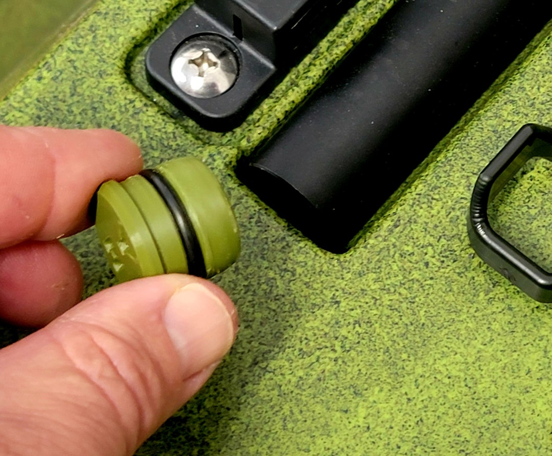 YAK HOBBY Sure Seal Cross Bar End Plugs for Native Slayer Max Propel