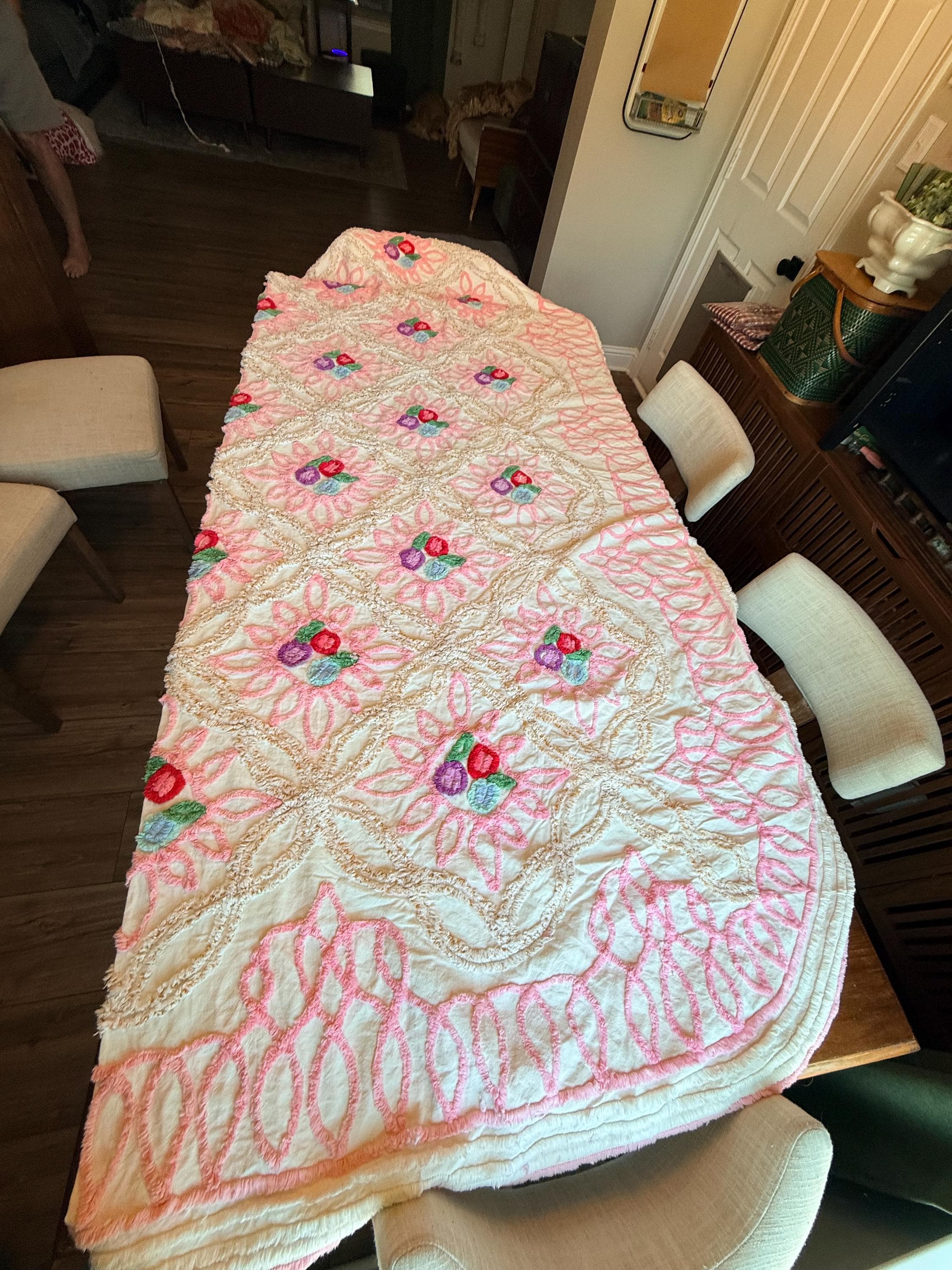 レア！ハンド刺繍入りリネン+オーガンジーベッドカバー