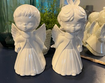 Set of 2 ~  White Porcelain Bisque 4 1/2"H #L8070 Kissing Angels Figurines 