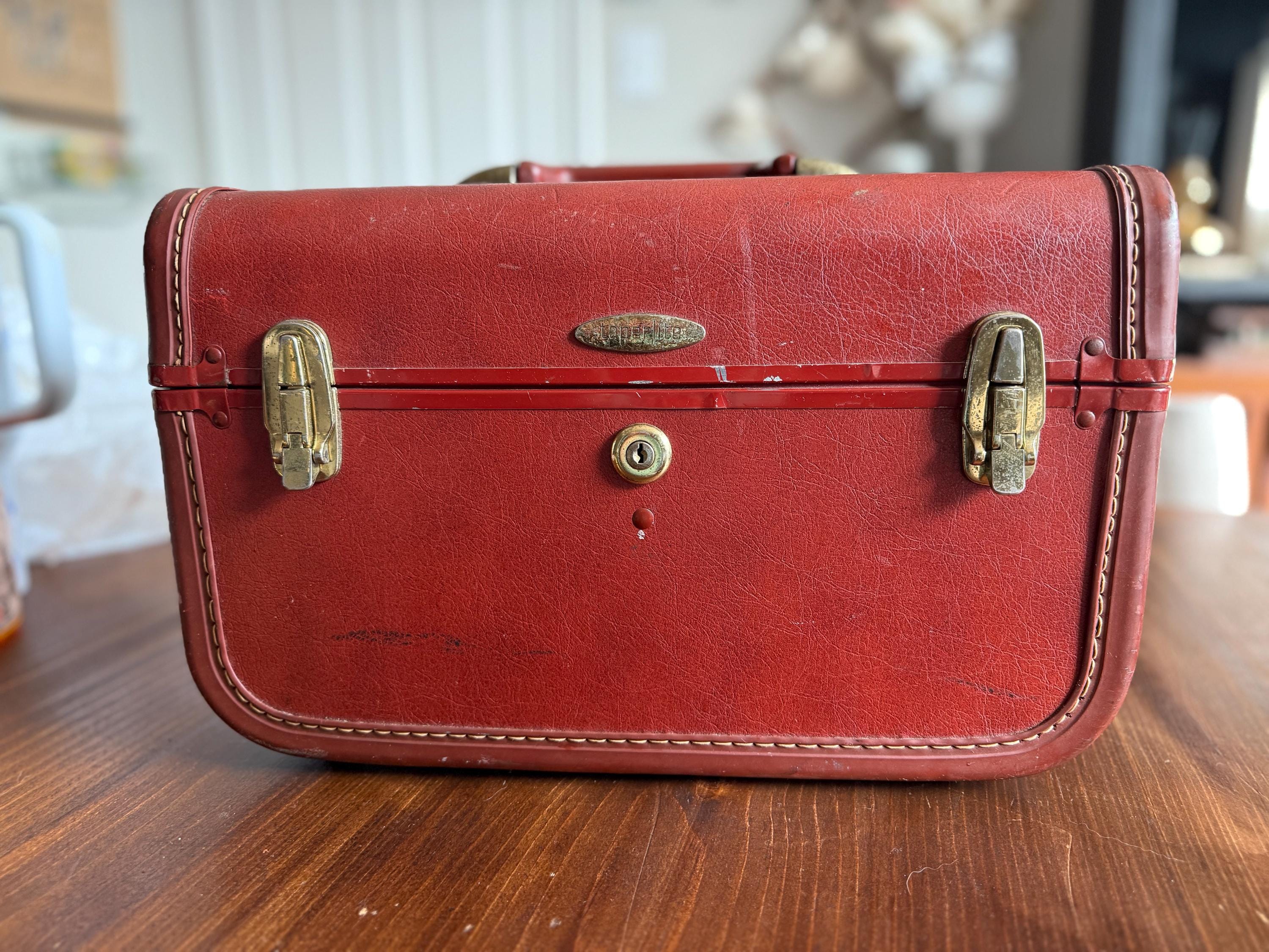 Taperlite Red Train Case - Etsy