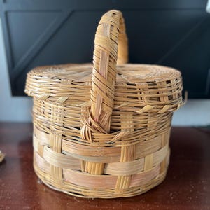 Vintage Handled Basket