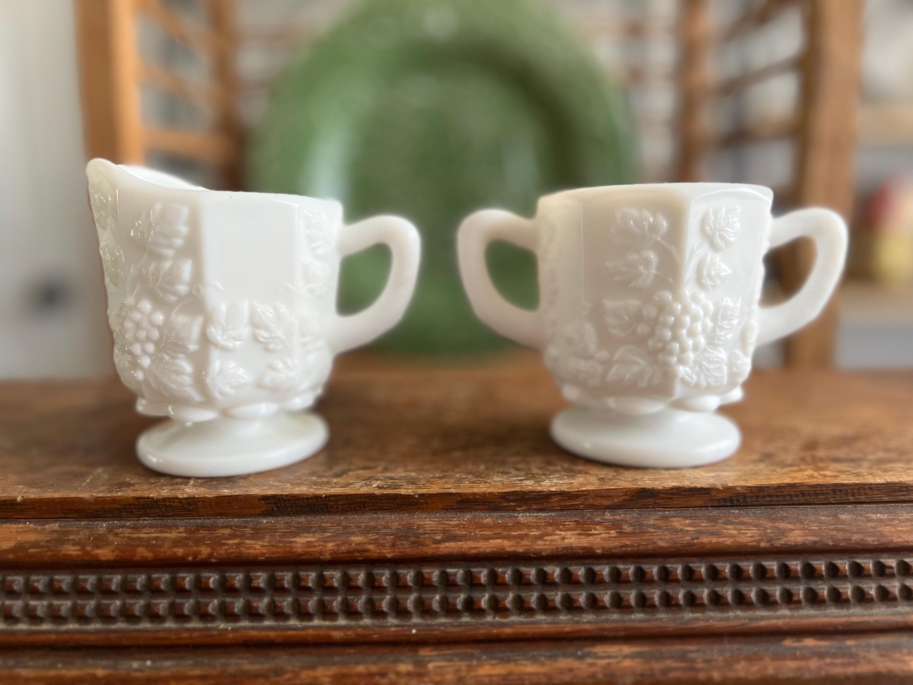 ウェストモアランド ミルクガラスコレクション - Etsy 日本