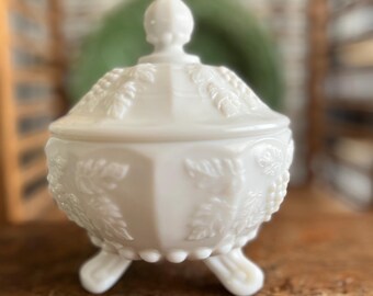 ウェストモアランド ミルクガラスコレクション - Etsy 日本