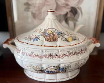Fall Motif Vintage Soup Tureen