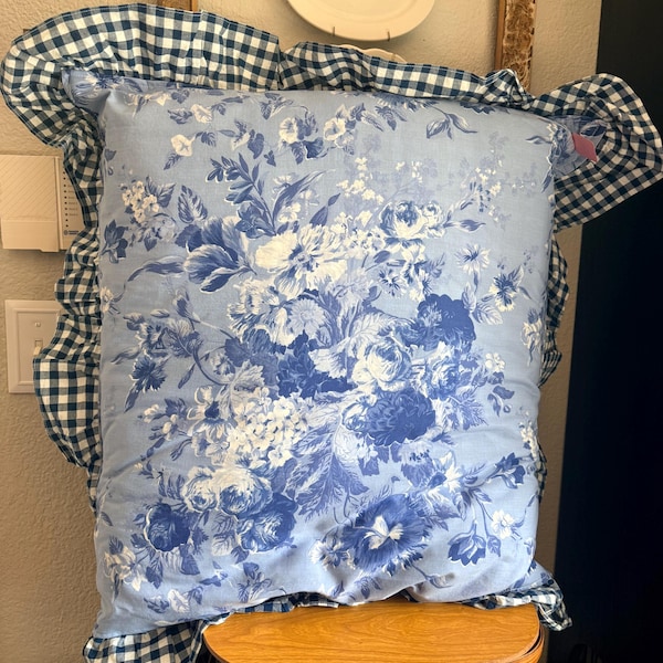 Vintage Ralph Lauren Isadora Delft Blue Euro