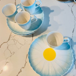 Vintage Daisy by Shafford Luncheon Set