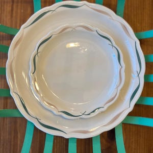 Syracuse Dinnerware Set