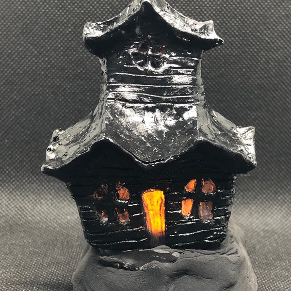 Handmade Haunted House Halloween mini light up miniature gothic house