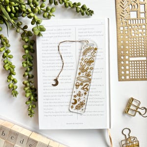 Clear Acrylic Bookmark, Gold Satellite Chain, Moon & Star Charms, Celestial Reading Gift, Whimsical Cottagecore, Fantasy Book Lover Present
