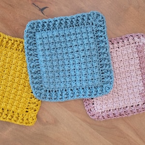 Cotton Crochet Textured Hot Pad / Pot Holder - Berry