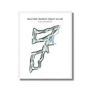 Puede incluir: Una ilustración en blanco y negro de un diseño de campo de golf con el texto "DALTON RANCH GOLF CLUB COLORADO" en la parte superior.