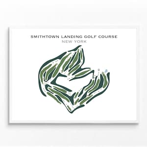 Puede incluir: Una ilustración verde y blanca de un diseño de campo de golf, con el texto "Smithtown Landing Golf Course, New York" en la parte superior.