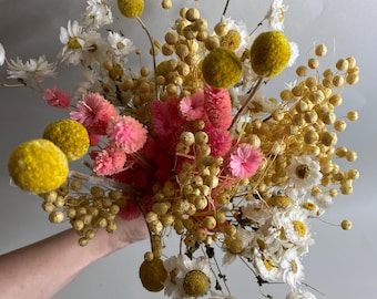 Natürliche Mixed Trockenblumen Arrangement