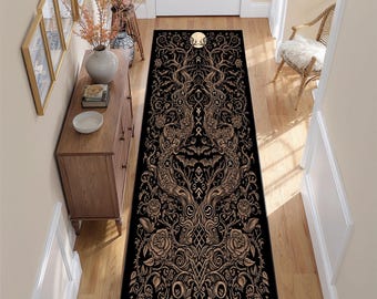Tapete corredor gótico escuro com símbolos esotéricos e gravuras florais ornamentadas, estilo alquimia negra, para decoração de corredor.