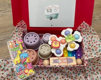 Caja de regalo de viaje para bebés, juguetes para mantenerlos ocupados en movimiento, perfecta para viajar con niños, caja de actividades para bebés, paquete de actividades para niños