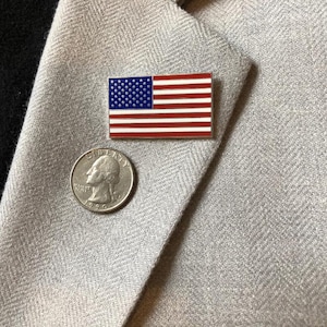 Épinglette drapeau américain grande taille ou 1-1/2" de long