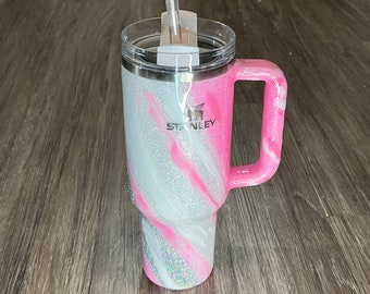 Stanley Glitter Tumbler Cup, color shifting pink / yellow