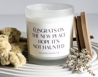 Hope Its Not Haunted, housewarmingcadeau, nieuw huiscadeau, slotcadeau, witte kaars, handgegoten kaars, sojawaskaars, gepersonaliseerd cadeau