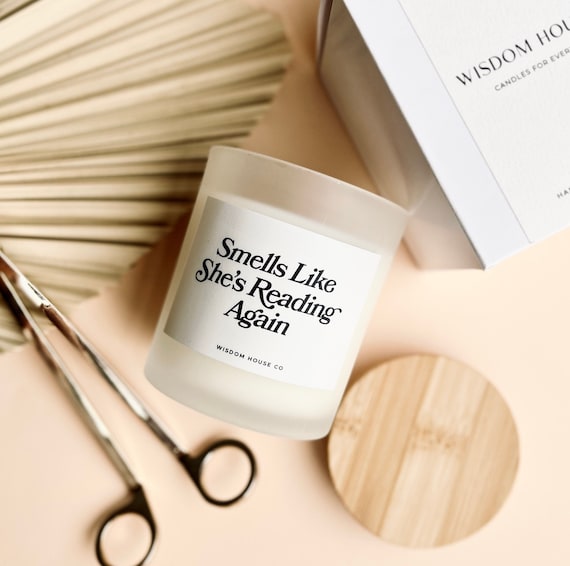 Smells Like She's Reading Again, Bookish Candle, Book Lover Gift for Her, Reader Gift, Fae, Bookworm Gift, Smut Gift, Bookworm Gift