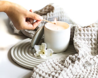 Gardenia Candle, Concrete Candle,Floral Candle, Luxury Candle, Handmade Candle, All Natural Candle, Phthalate Free, Coconut Wax Candle