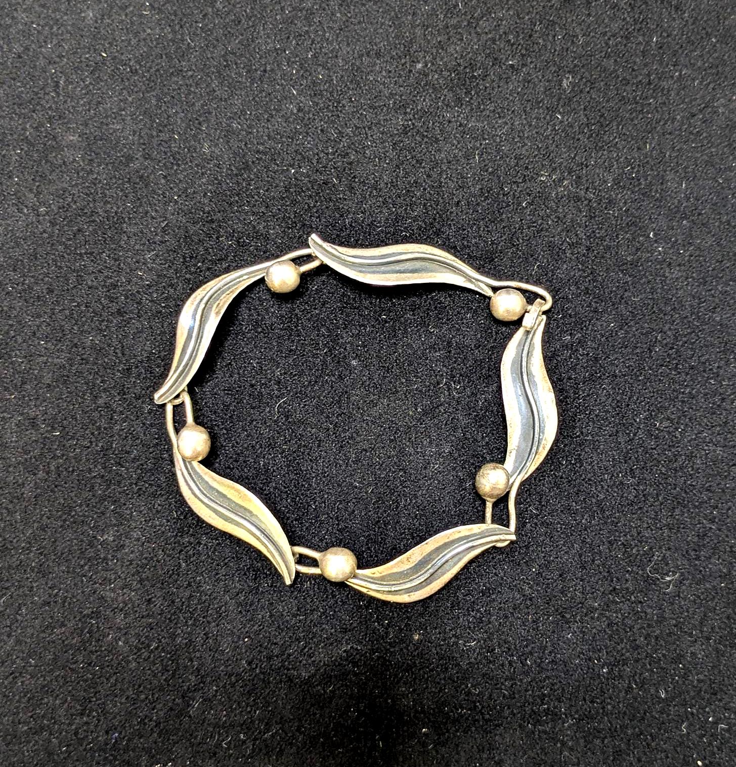 Vintage Sterling Silver Wave Bracelet: Mid-century Modern Beaded