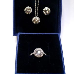Swarovski Ring Size 52 - Etsy