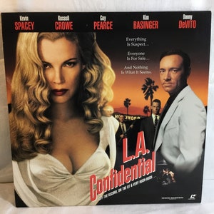 Vintage 1998 L.A. Confidential Widescreen Edition Laserdisc LD Cat# 14913 Dolby Surround Movie Russell Crowe Kim Basinger Guy Pearce DeVito