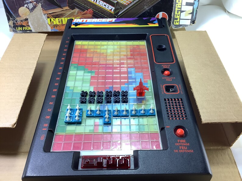ELECTRONIC INTERCEPT Lakeside 1978 Vintage Electronic Battle Game Complete Board Game Rare