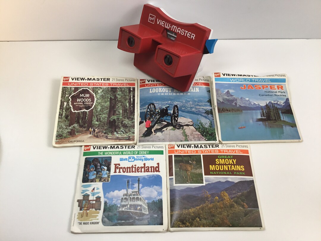 Vintage Gaf VIEWMASTER Red and White Viewmaster Viewer With Blue