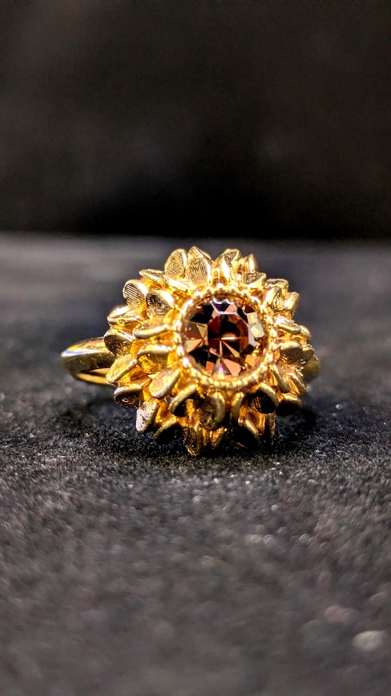 Vintage Avon Amber Glass Gold Cocktail Ring - Retro Ornate Tiered Flower Statement - Adjustable Size Jewelry Jewellery