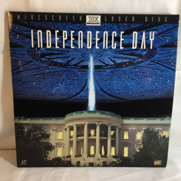 Vintage 1996 Independence Day Widescreen THX Laserdisc LD Cat# 0411885 2 Disc Set Dolby Surround Movie with 3D Collectors Card Will Smith