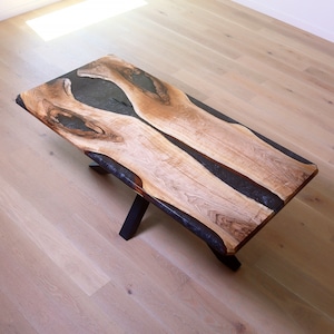 Table de rivière design moderne Live Edge 6,5 pi, noyer - Résine métallique sur pieds en araignée en acier noir mat